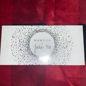 Morphe X Jacklin Hill eyeshadow palette
